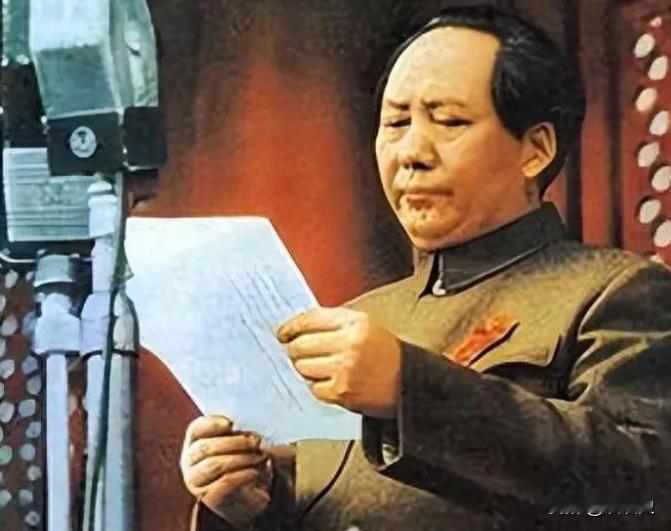 1950年，中央政府决定收回东交民巷，但以美英为首的列强对此却置若罔闻，毛主席不