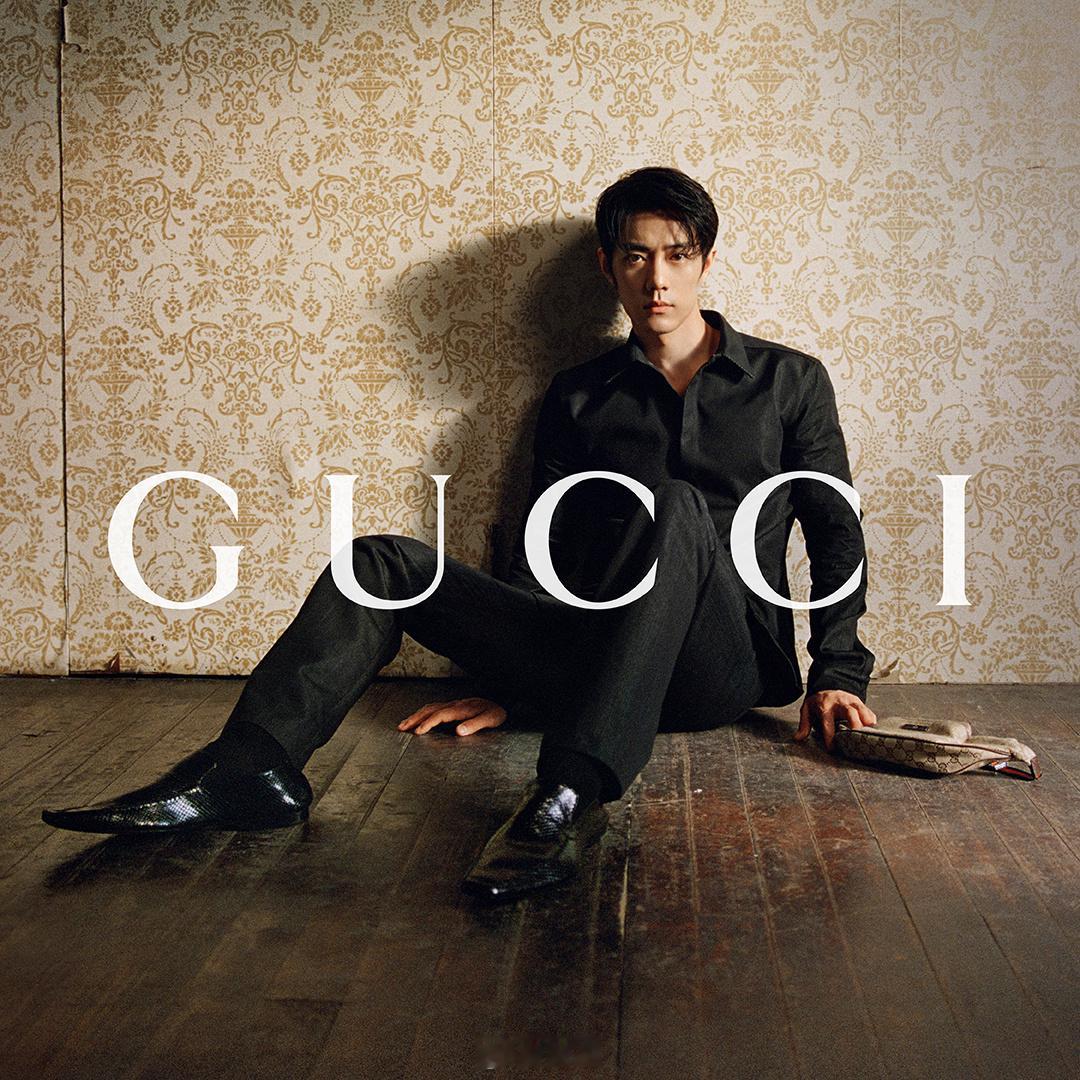 Gucci懂得用好他。不是用他去证明“这衣服很贵”，是用他去演绎“这衣服背后有故