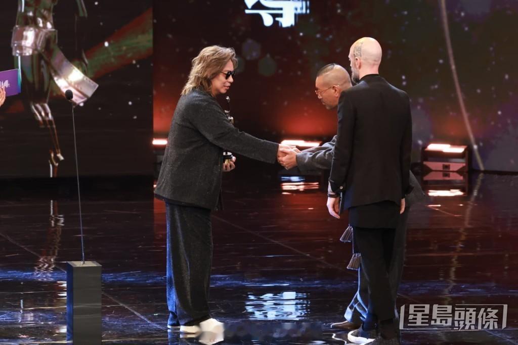 星岛：金像奖2026丨麦浚龙《风林火山》夺最佳美术指导将办大型庆功宴谈及拍外传