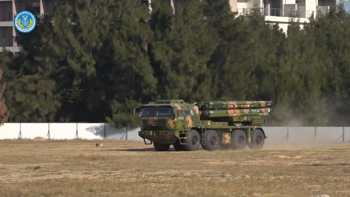 解放军远火射击后，台媒猛然意识到：191式火箭炮对台军威胁太大在2025年1