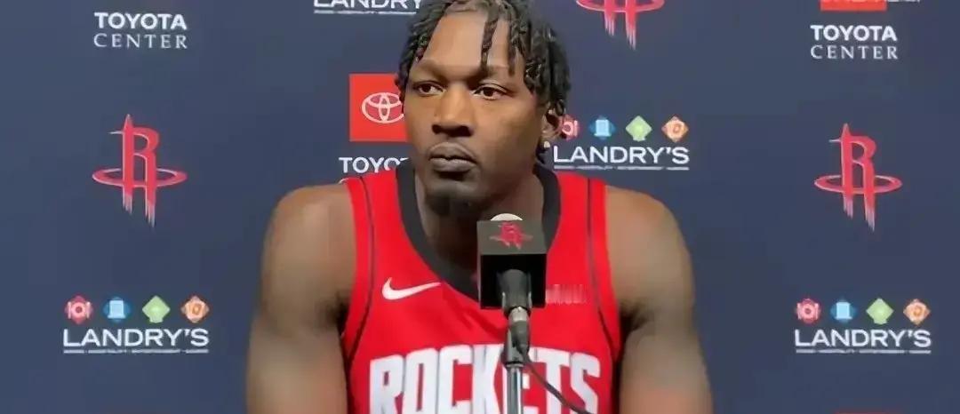 别再盯着得分数据了。火箭赢球的秘密，藏在一个你看不到的角落。乌多卡把阿门·