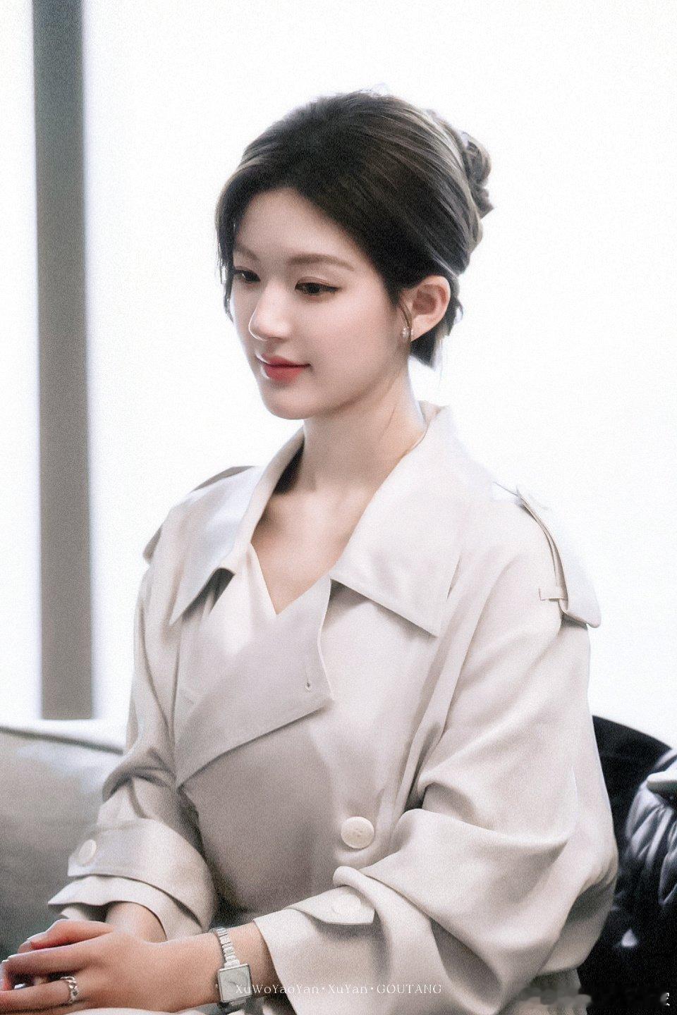 赵露思好鲜活的生命照片期待姐星光大赏