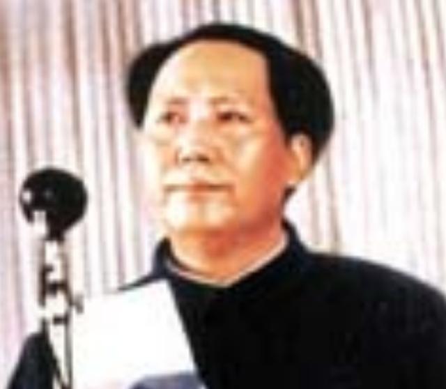 毛主席最全简历：毛泽东，生肖属蛇，别名石三伢子、二十八画生，毕业于湖南第一师范（
