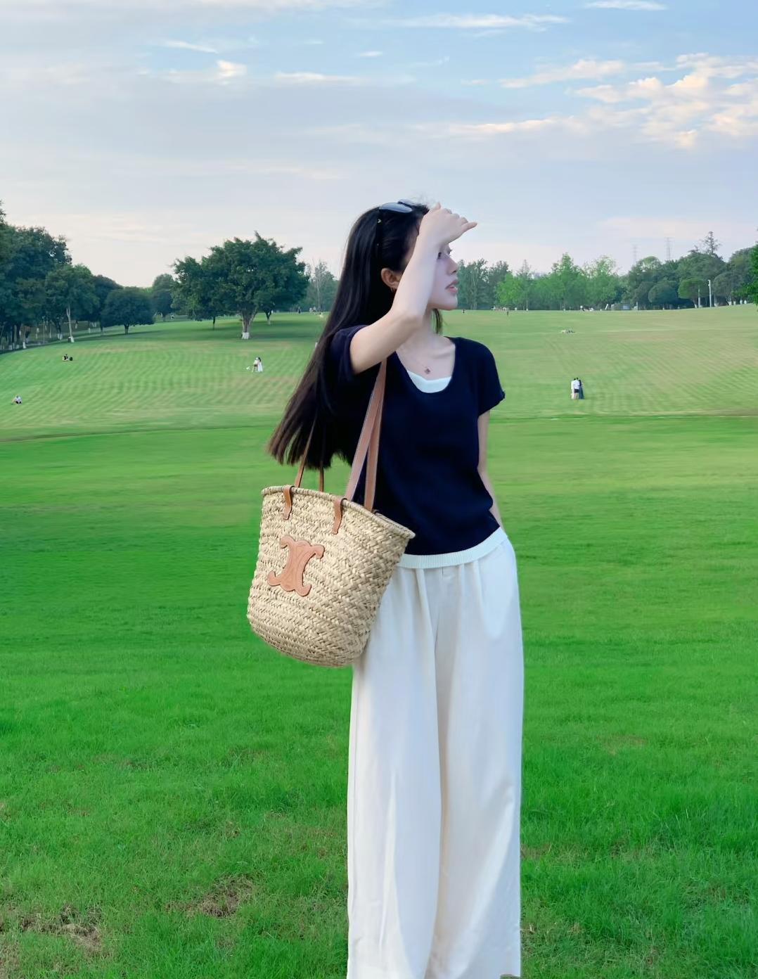 办公室9个女同事，8个离了婚，就我还在婚姻里，每次她们围过来问“你老公对你好吗”