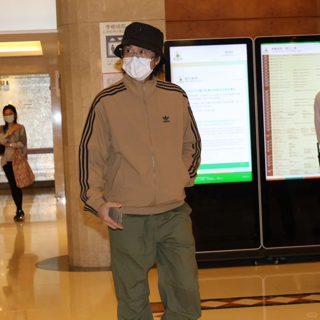 许绍雄传出病危住院消息后,黄子华、欧阳震华、麦长青、萧正楠、黄翠如、陈敏之等好友