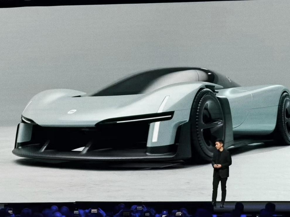 太科幻太炸裂，这是在地球上开的吗小米VisionGT概念超跑，这要量产了，