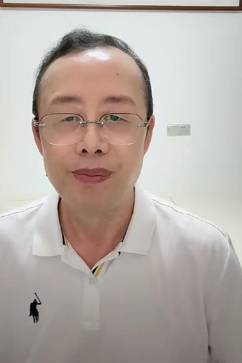 寻阳老师直播最新信息！寻阳老师直播时谈起现在的乱象，是因为许姚最近作了最重要