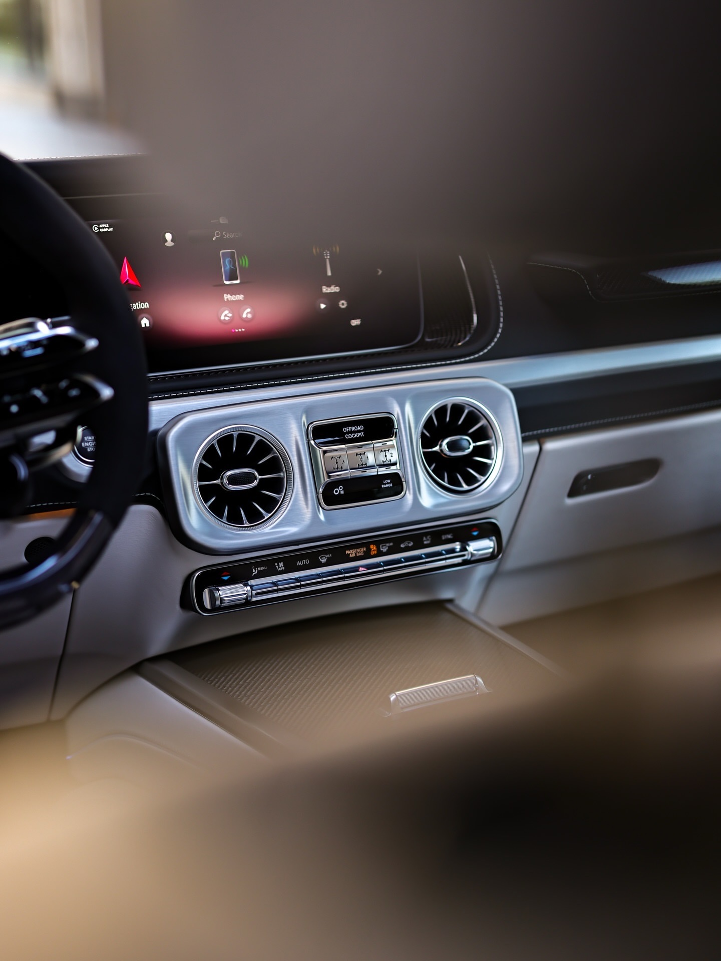 漂亮吗？这个漆色😍2026年款G63AMG，橄榄绿金属漆面。..奔驰g级am