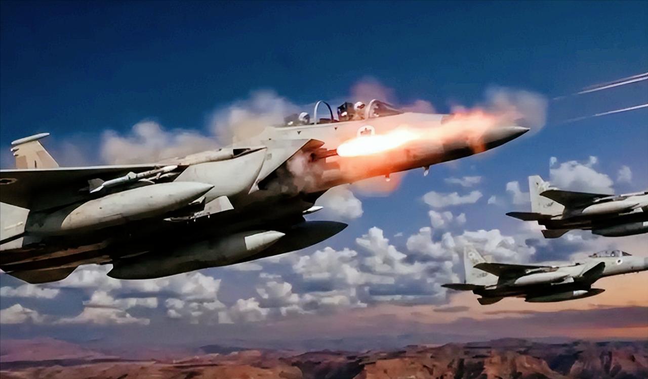 美国这波操作太精明了，一口气甩出230亿美元的军火订单，直接打包卖给中东三个盟友