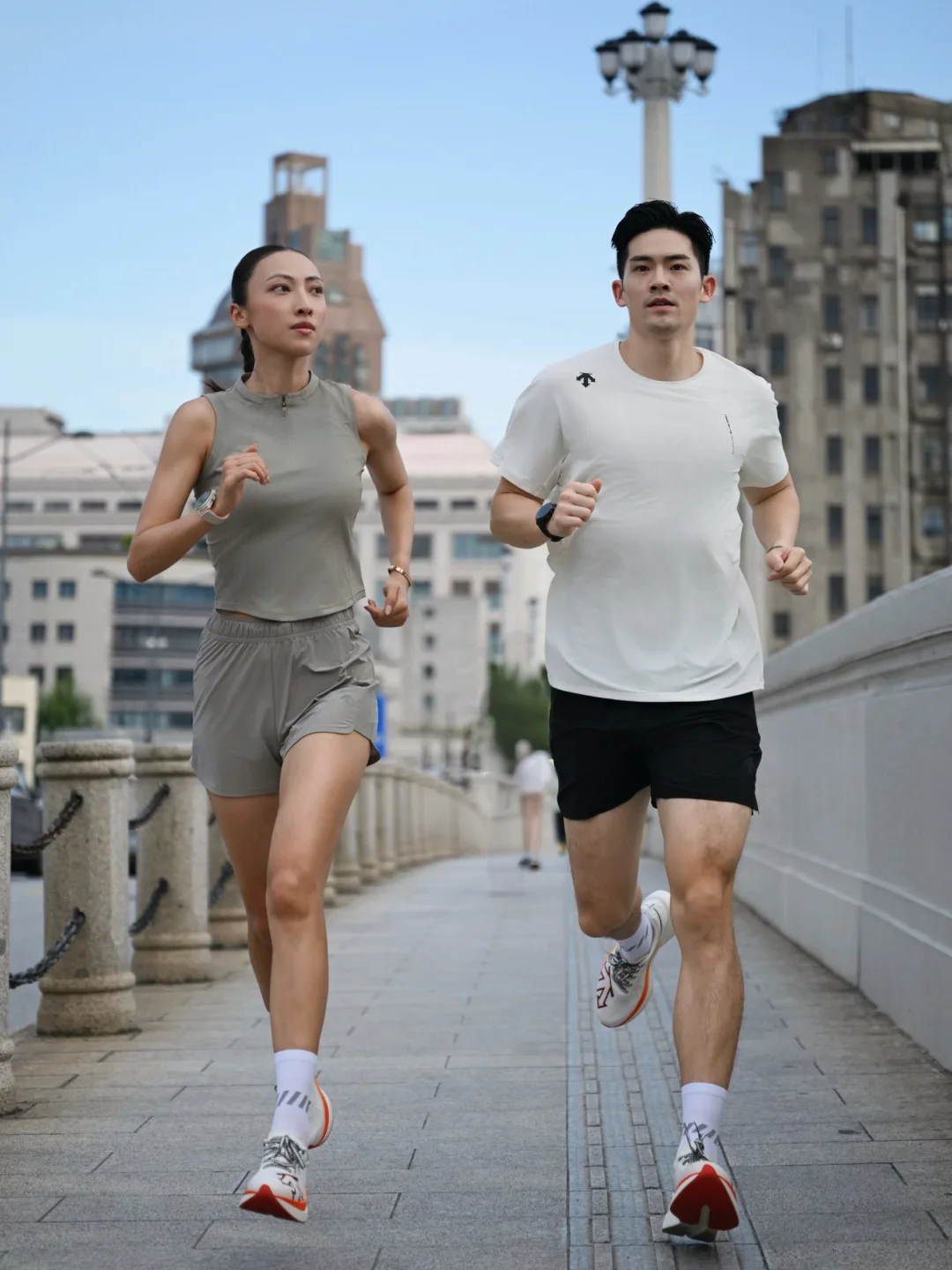 双向奔赴，是并肩跑完每一段路