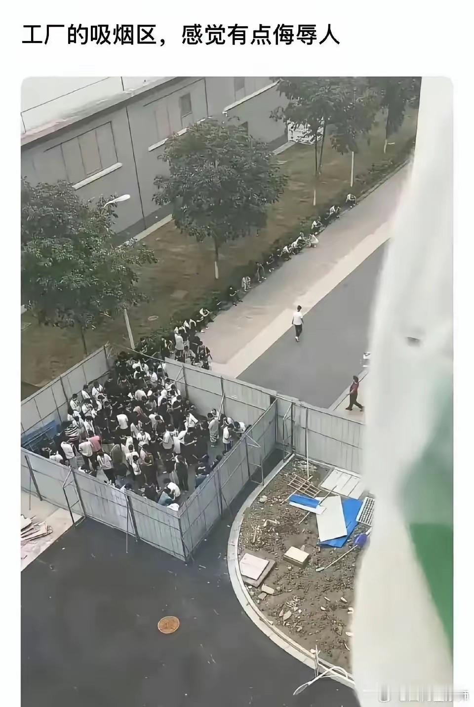 戒烟真的难吗？得看烟瘾大不大吧，如果烟瘾不大我认为不难戒。