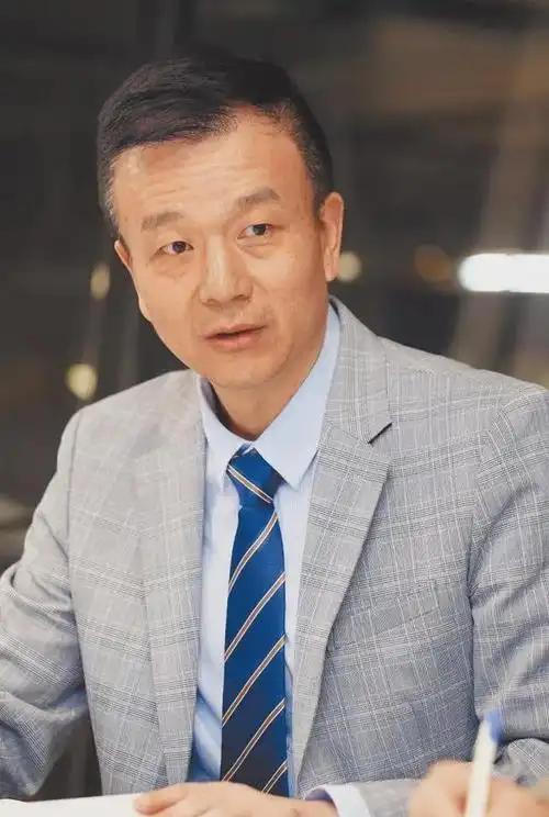 于北辰说：中国绝对没有办法打败台湾。原因是他们这一代保卫了今天的台湾，让