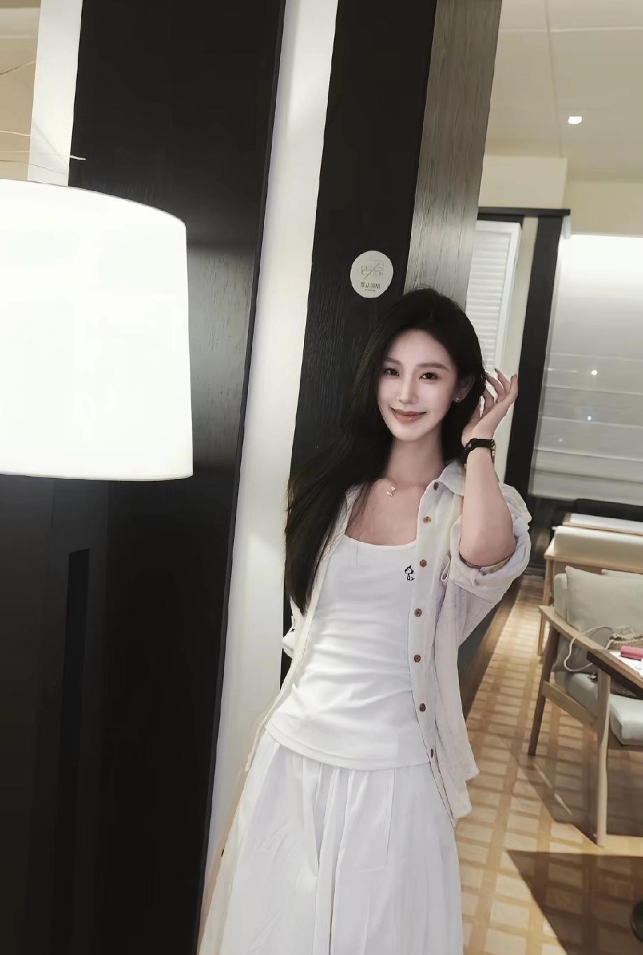 你喜欢哪一种气质的美人?美女气质美女甜妹甜美温柔好文静甜美的美女姐姐，