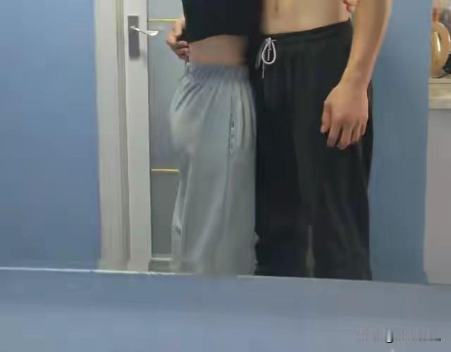 什么是生理性喜欢？我老婆一见面啥也不说，直接往我身上扑身边不少已婚朋友总跟