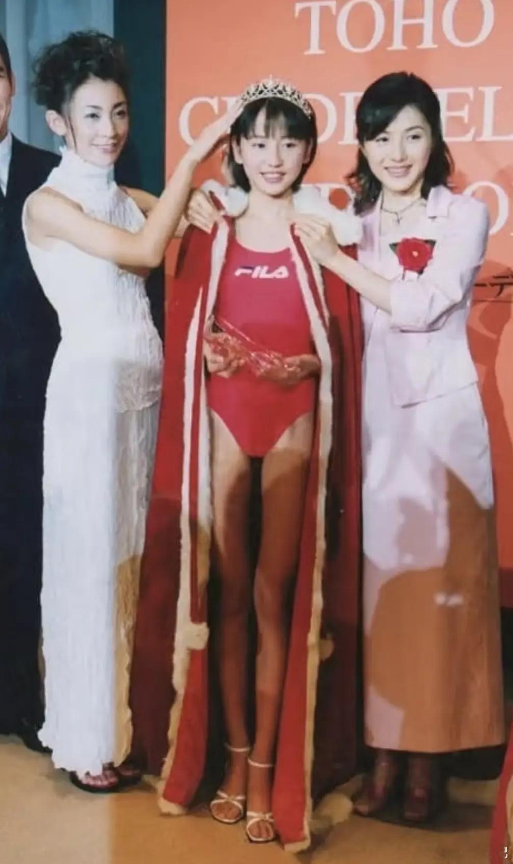 这竟然是12岁的腿？长泽雅美当选东宝灰姑娘冠军，这竟然是12岁时的腿？