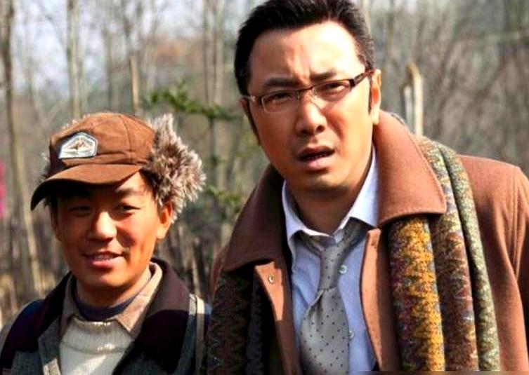 娱乐圈兄弟情，比剧本更直白。2016年，王宝强被前妻和经纪人联手掏空了钱包