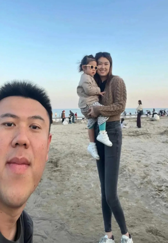 这脸天生就这么长，真的。