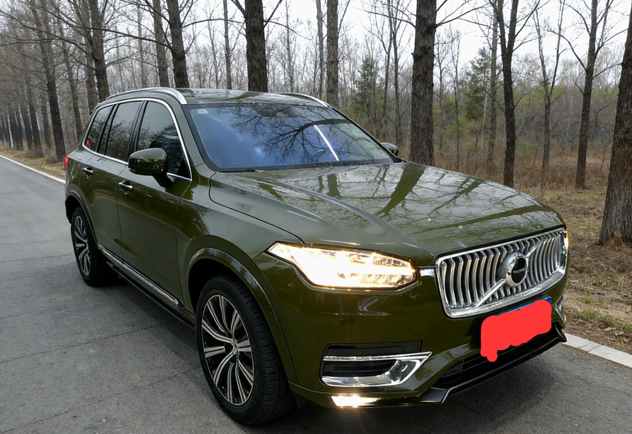 沃尔沃xc90全系配备的都是2.0t的发动机。所以车船使用税几乎一样。保险固定在