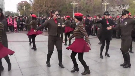 北京水兵舞基本步教学视频《借点情借点爱》,