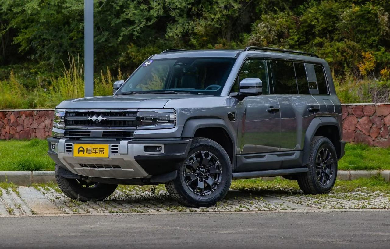 最近后台老有粉丝问我：“现在二手豹5价格跳水，到底能不能冲？”说实话，作为一台硬