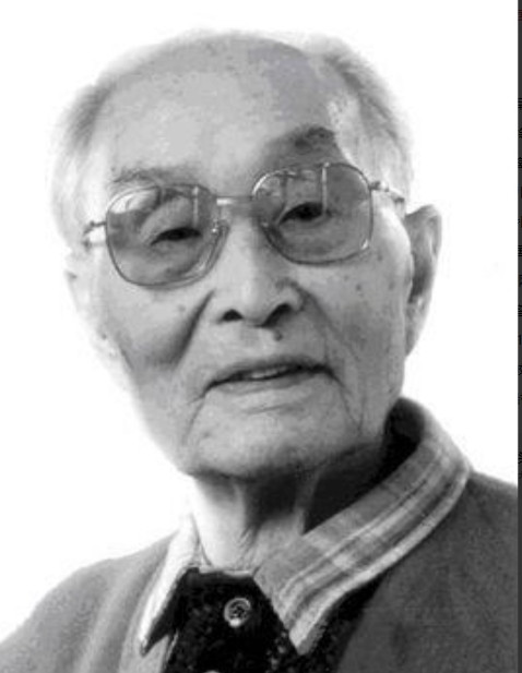 1987年，退伍老兵赵保群在家午休，政府人员却找上门，对他说：“别睡了，国防部长