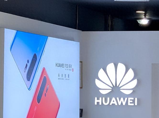 全面突围,罗马尼亚拒绝华为参与5G建设,外媒:开始着急了。华为这个曾经让欧洲国家