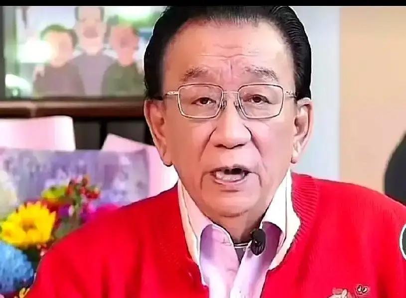 7天没演出，德云社照样卖票老侯直播开炮，说小辈不拜师算欺师灭祖。屏幕那头的