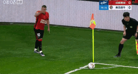 难得一见！角球世界波直接破门！罗慕洛这个脚法真的不得了，成都蓉城1比0艰难战胜青