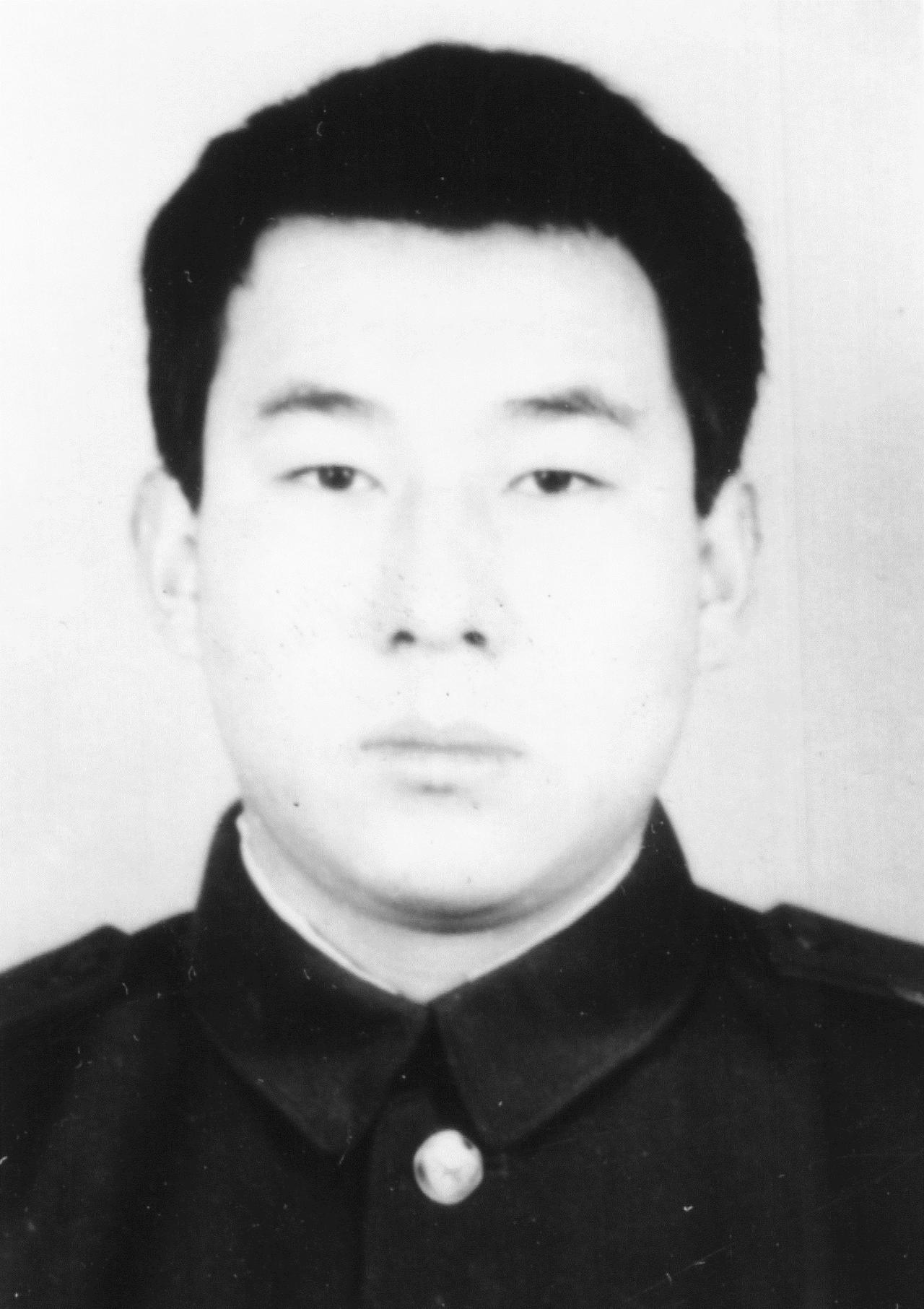 周文利，男，1978年出生，河北省石家庄市人。1998年参加公安工作，共产党员，