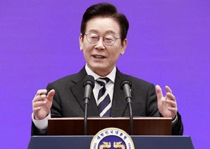 台海格局炸惊雷！韩国突然反水捅刀日本，模糊时代彻底终结！中