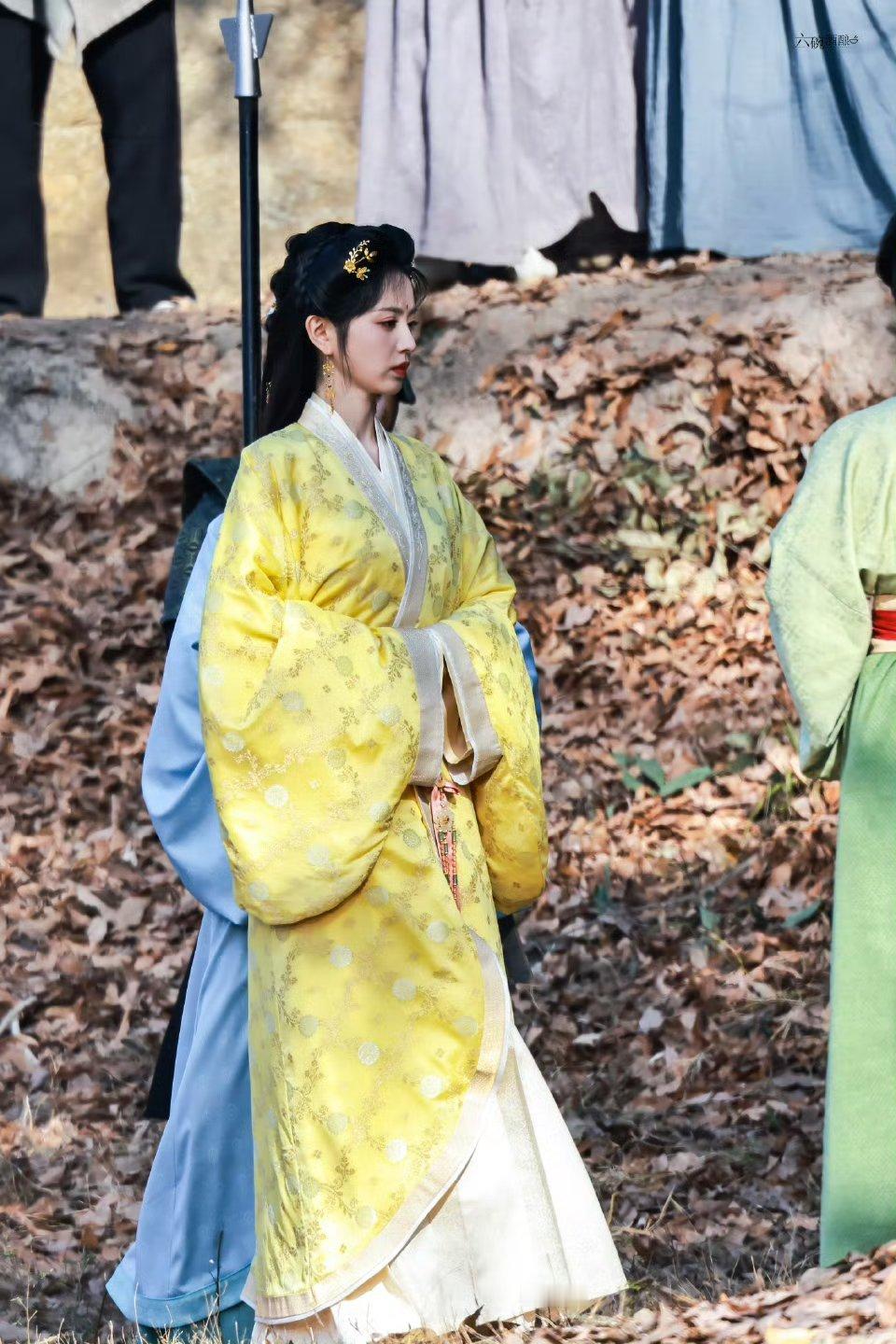 田曦薇嫁金钗黄衣魏娆，啊啊啊啊《嫁金钗》好漂亮的妆造