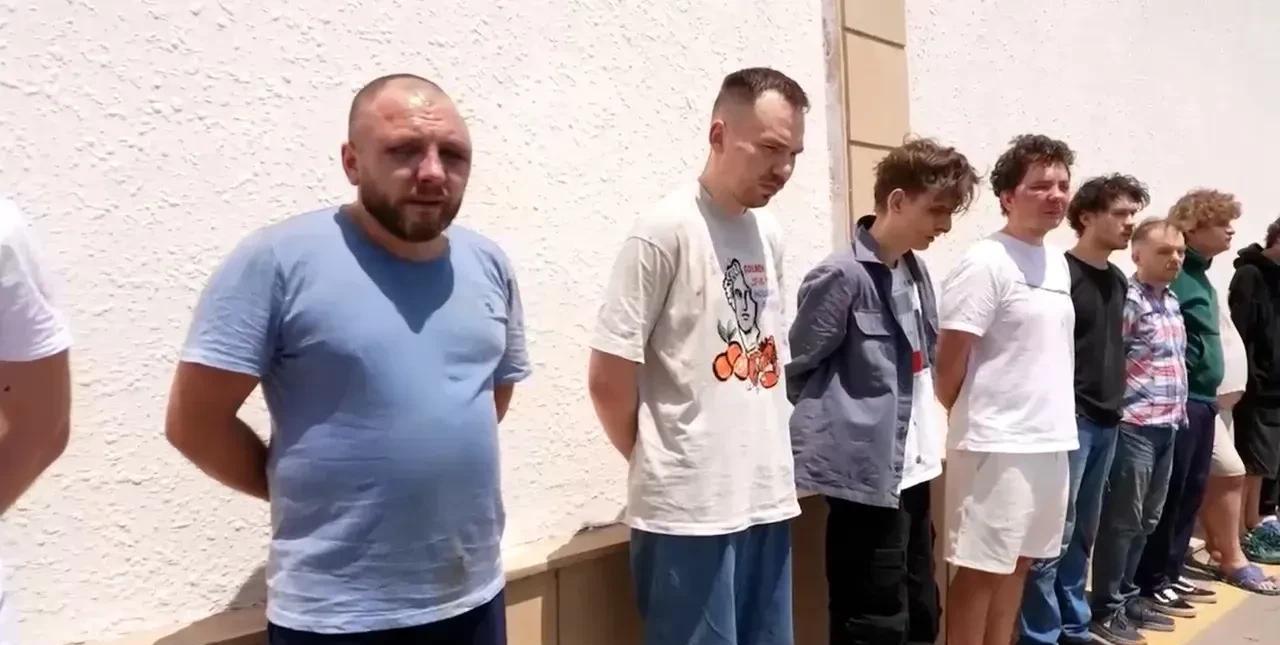 “阿塞拜疆和亚美尼亚谁亲俄”的问题有结论了！这几天，阿塞拜疆以打击罪犯的名义分两