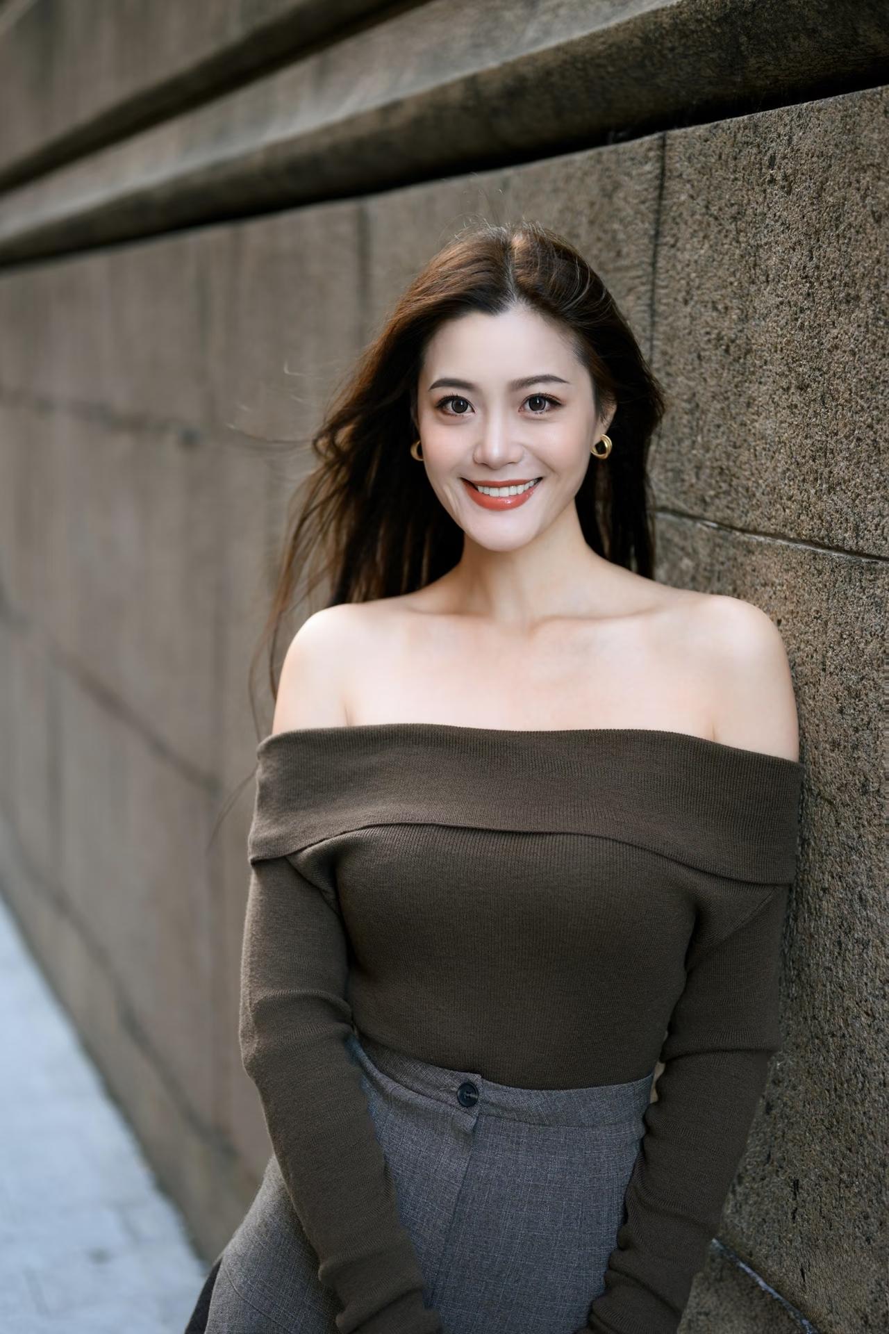 女生怎么穿搭会看上去很优雅