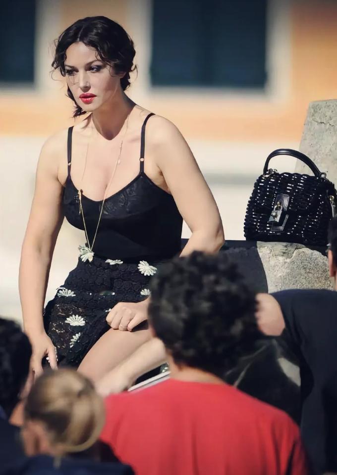 世界第一美女名副其实！[比心]全球美女之最