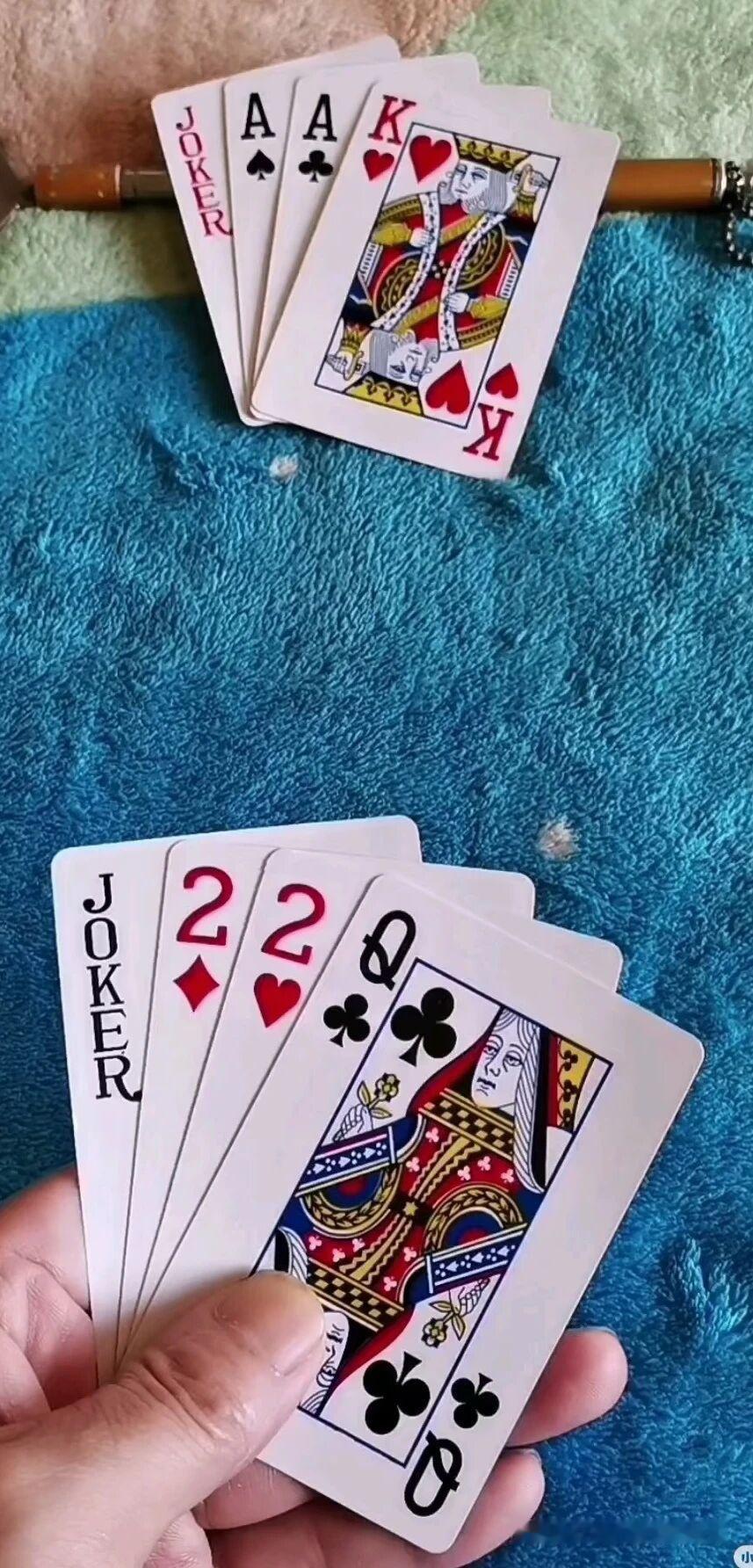 斗地主大家都会玩，下面的牌局，谁会赢呢？是不是谁先出谁就赢呢？斗地主斗地主残局