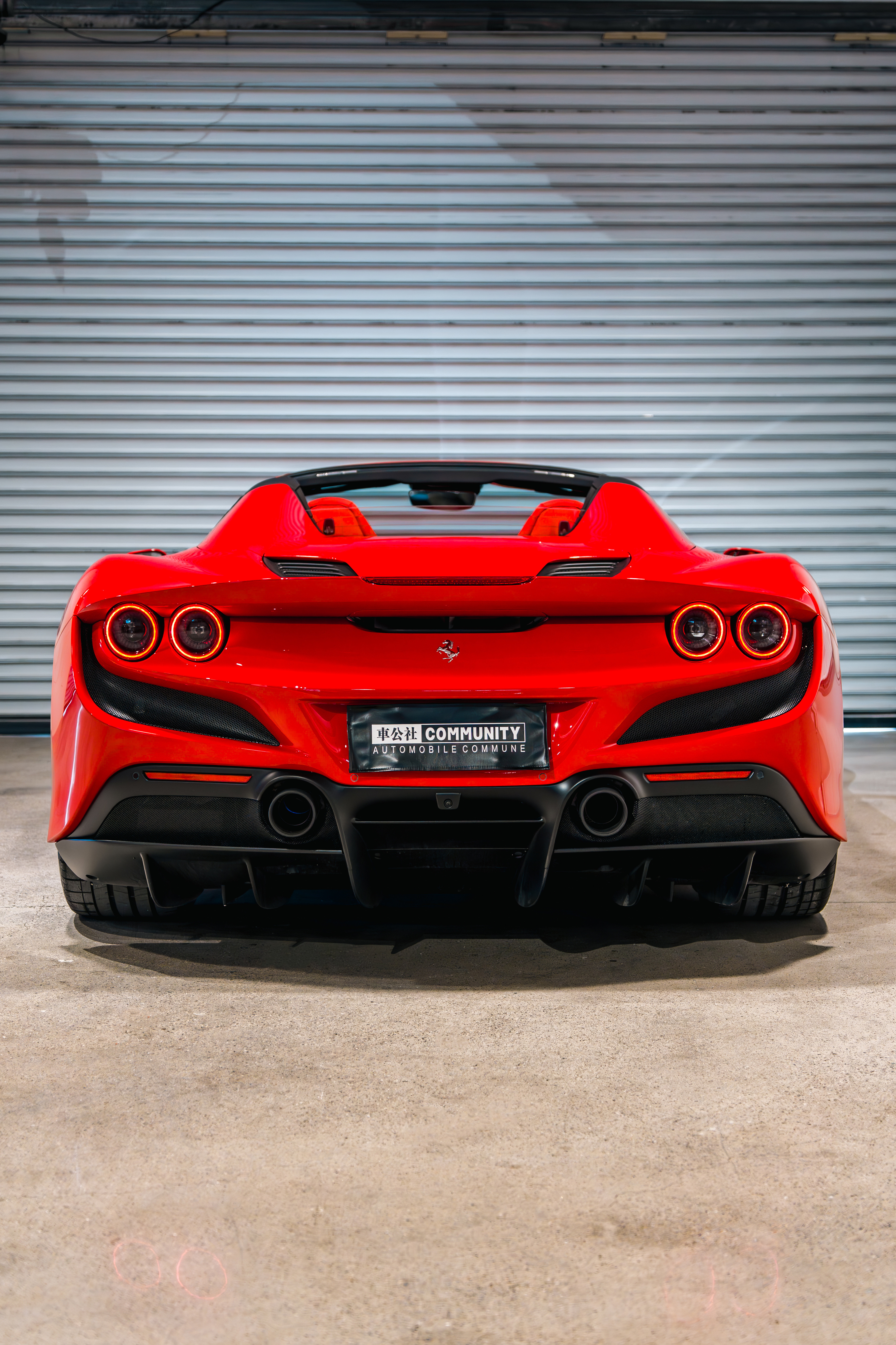 法拉利 F8 Spider 红/红22年10月上牌3660公里我与汽车的日常深