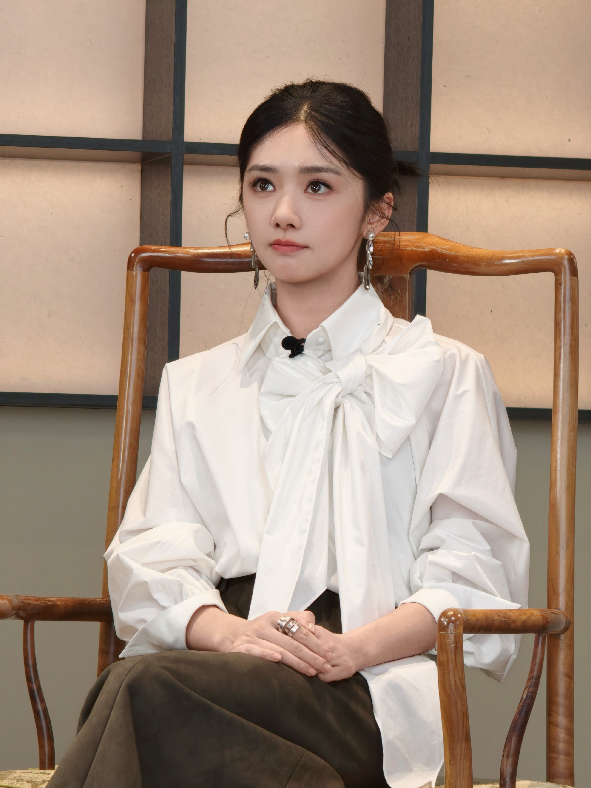 1.《天才女友》的收视率一般，但是对田曦薇并没啥的影响，她的团队很厉害的，能撕到