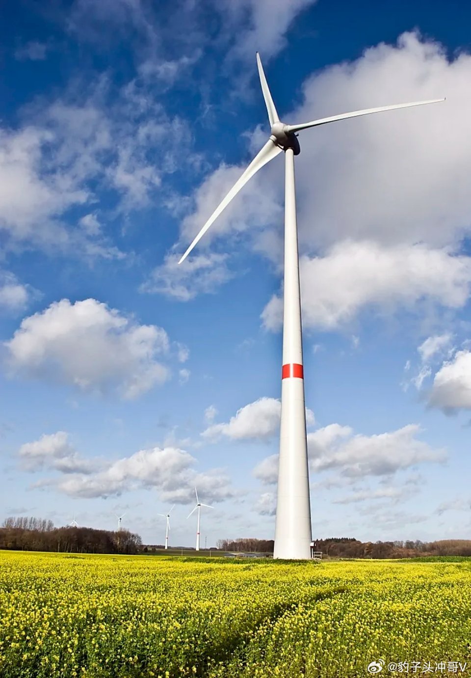 主力能源时代来临！风光储三驾马车领航，18龙头瓜分万亿市场在“双碳”目标与能源结