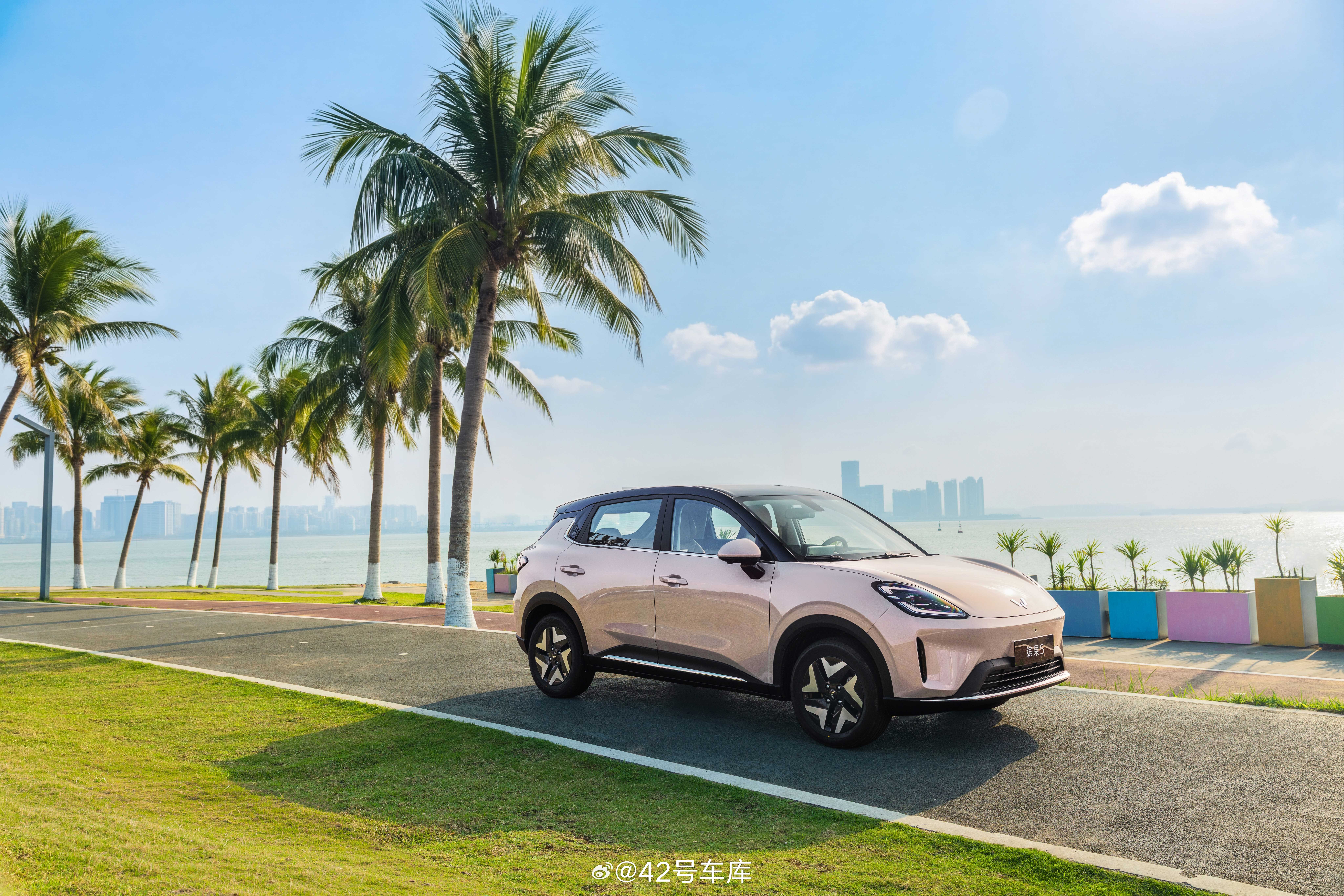 缤果S推出了全新的旗舰款，售价8.68万元，旗舰款最重要的升级是给到了一