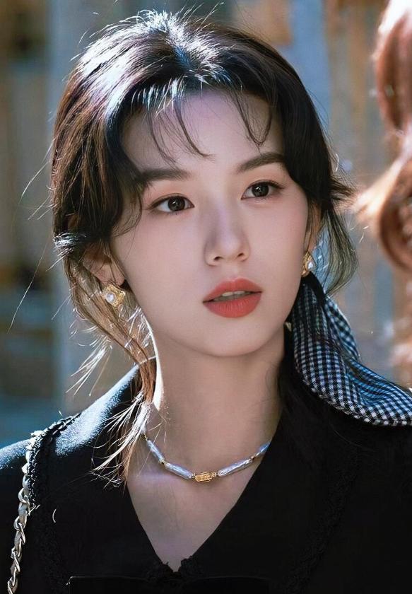 现在最难过的就是周也了吧！好不容易遇上个好剧本，《你好1983》这部剧，本想