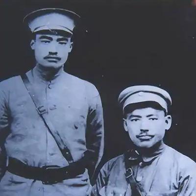 1930年，马步芳来到甘州，以训话为名，将原冯玉祥部的旅长雷振邦等二百多人骗来