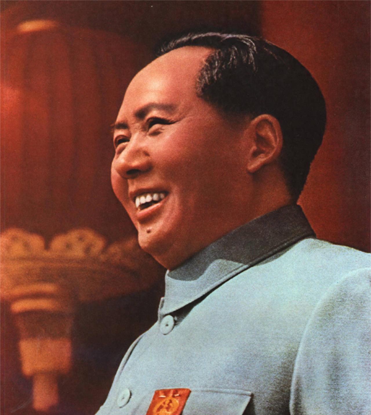陈云在回答外国记者时说：功过是非，需要时间的检验，不要过于武断，人云亦云！毛主席
