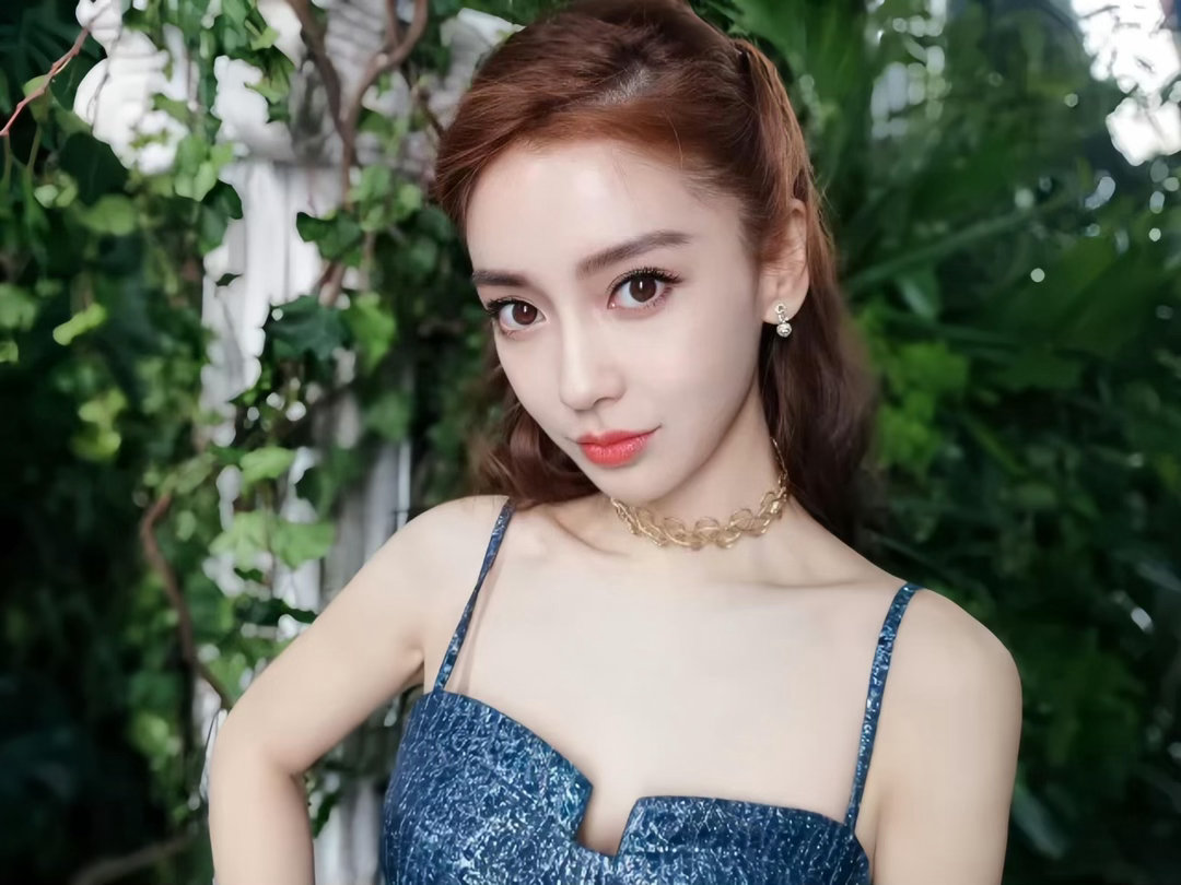 angelababy杨颖大家是不是要开学啦