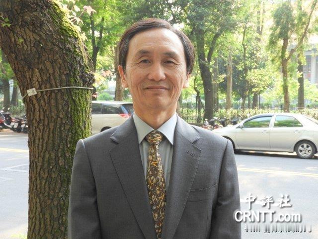 不得不说，还是媒体人吴子嘉看的透彻，就拿赵少康两次采访沈伯洋来说，吴子嘉多次对其