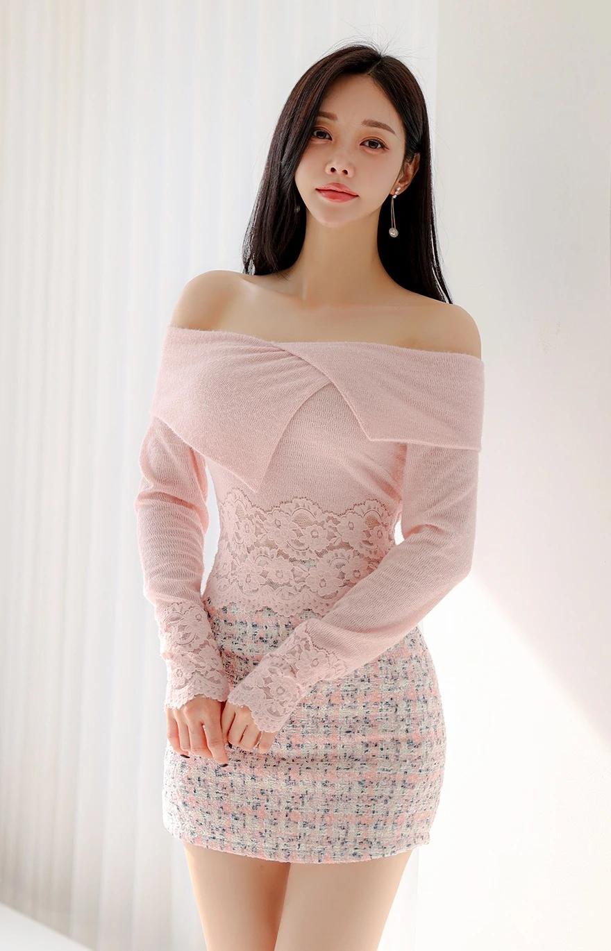 孙允珠的温柔粉嫩穿搭，简直把少女心狠狠拿捏住啦！她的粉嫩JK装，上衣采用柔和粉