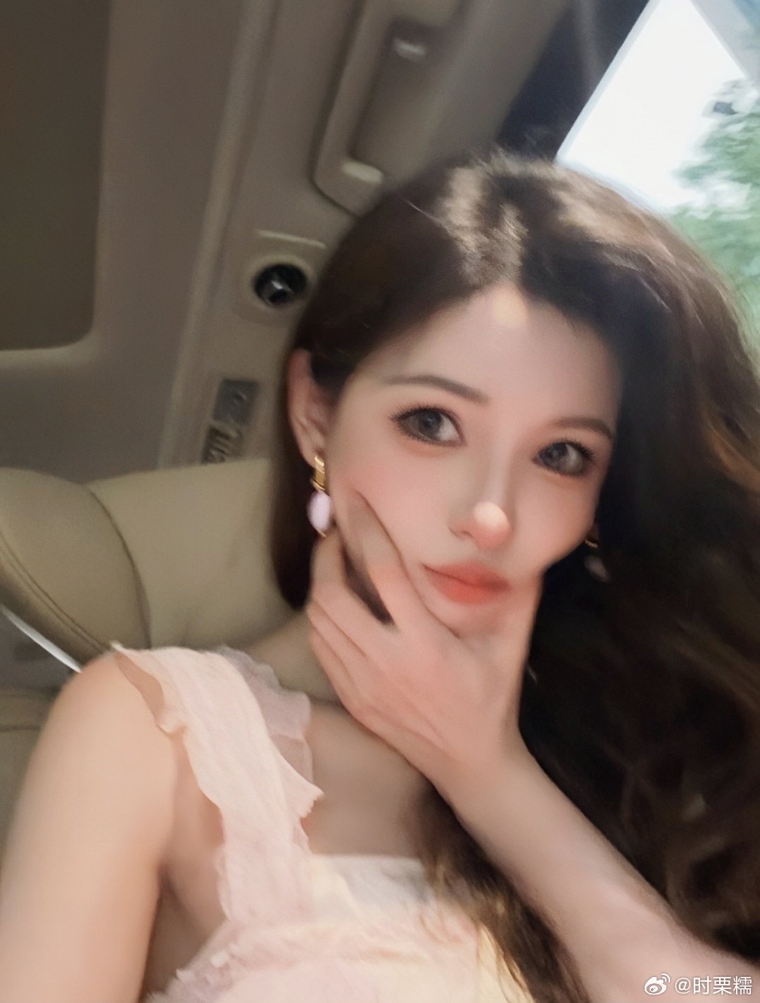 一些可以当头像的图片『#张予曦小表情好可爱#』『#张予曦#』​​
