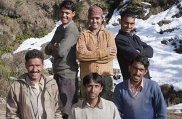 尼泊尔“一妻多夫”该如何生活？妻子苦不堪言：晚上和兄弟在一起，一点都不幸福。尼泊