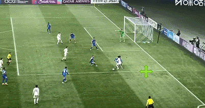 再度丢球！申花0比2落后，上下半场各丢1球刚开赛就丢一粒点球，下半场踢到将近比