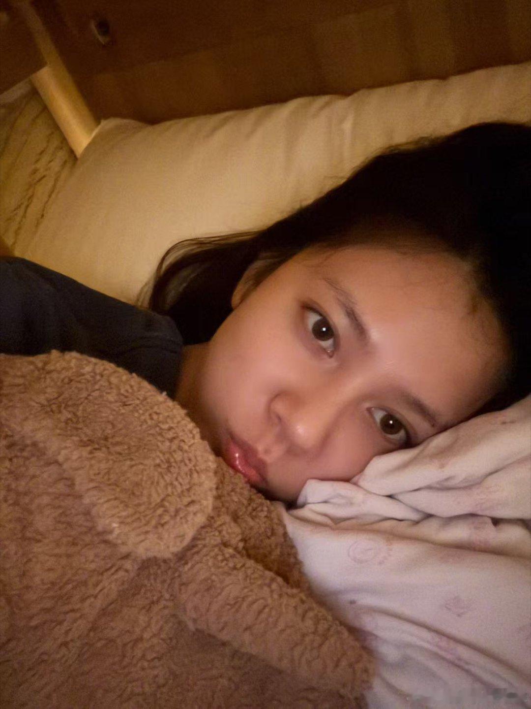 宋妍霏不同视角的姐姐们不同角度的姐姐们各有各的美，宋妍霏镜头里的她们更是欢乐