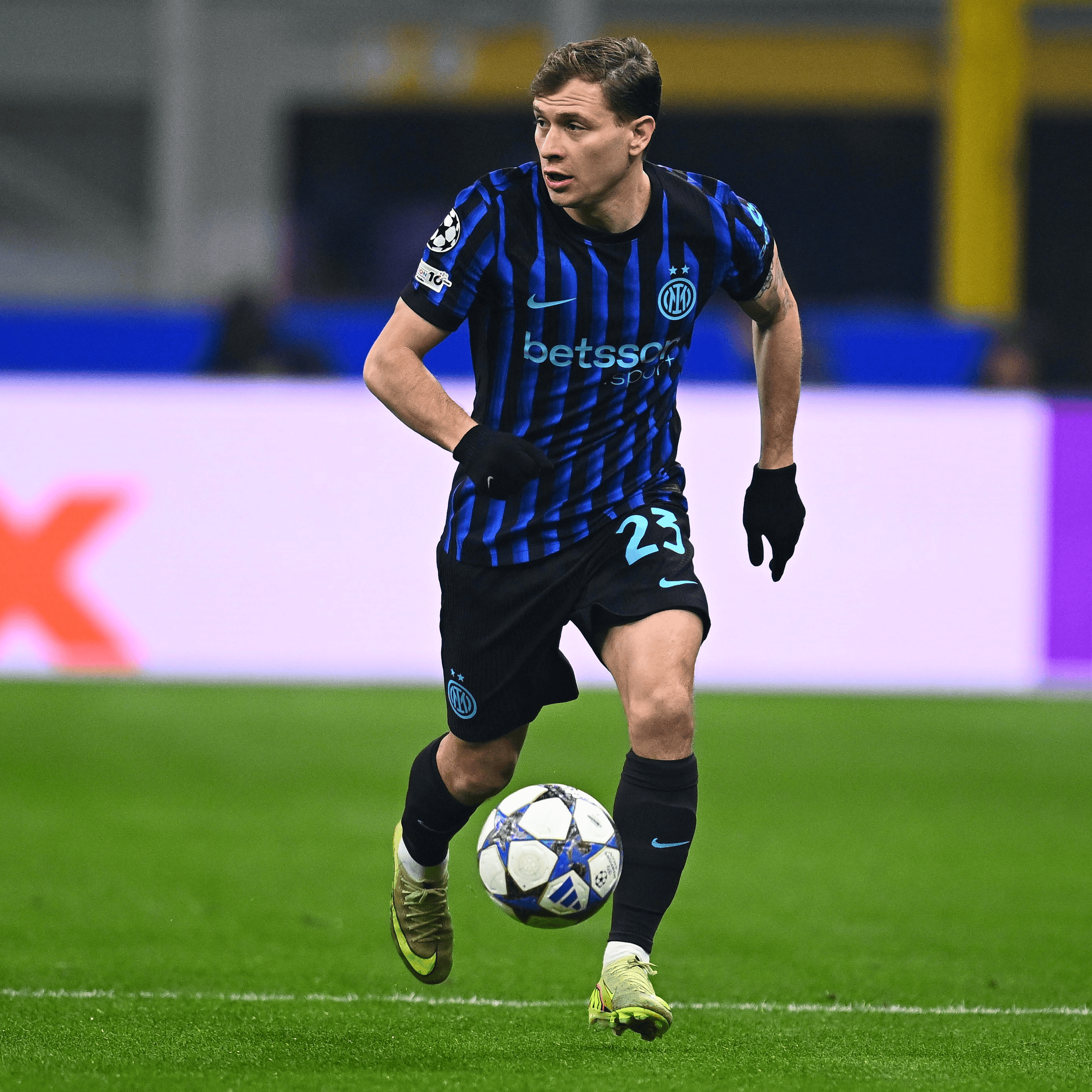 巴雷拉本场数据: 1次关键传球, 对抗8胜4, 13次丢失球权